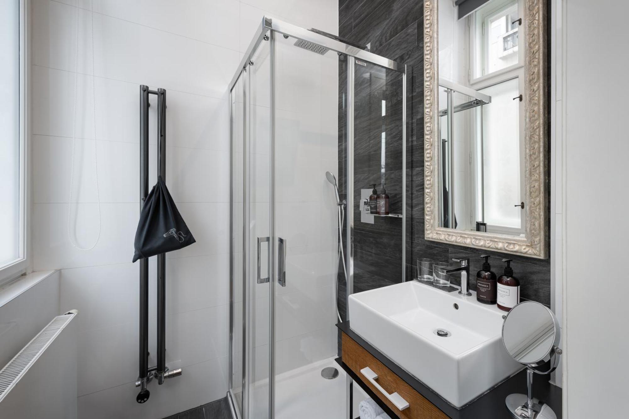 Mooo Downtown Aparthotel Prague Ngoại thất bức ảnh