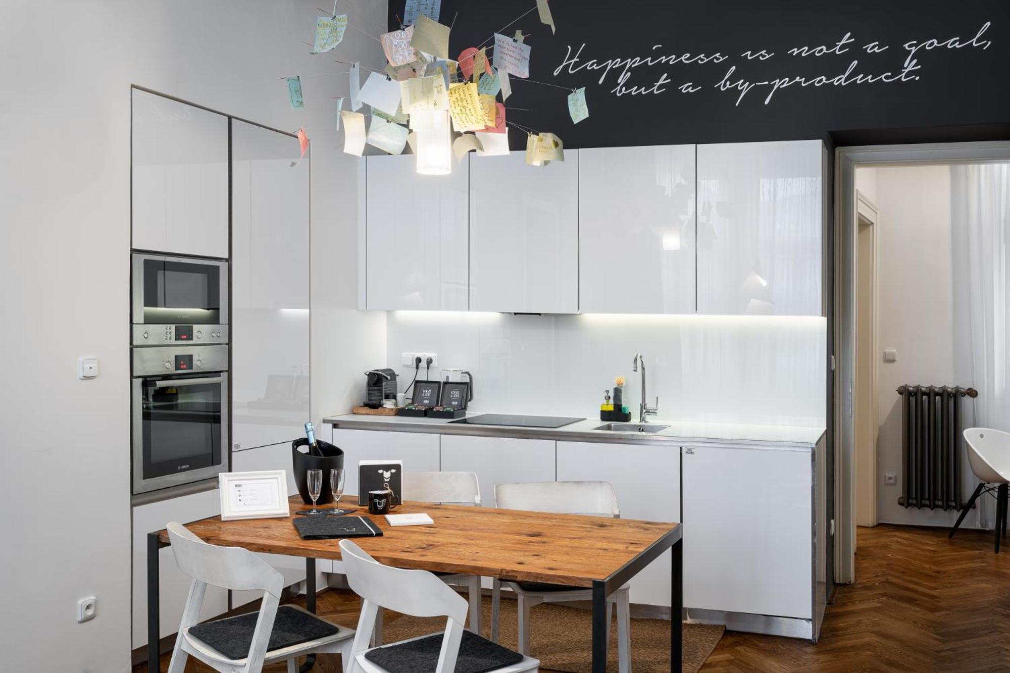 Mooo Downtown Aparthotel Prague Ngoại thất bức ảnh