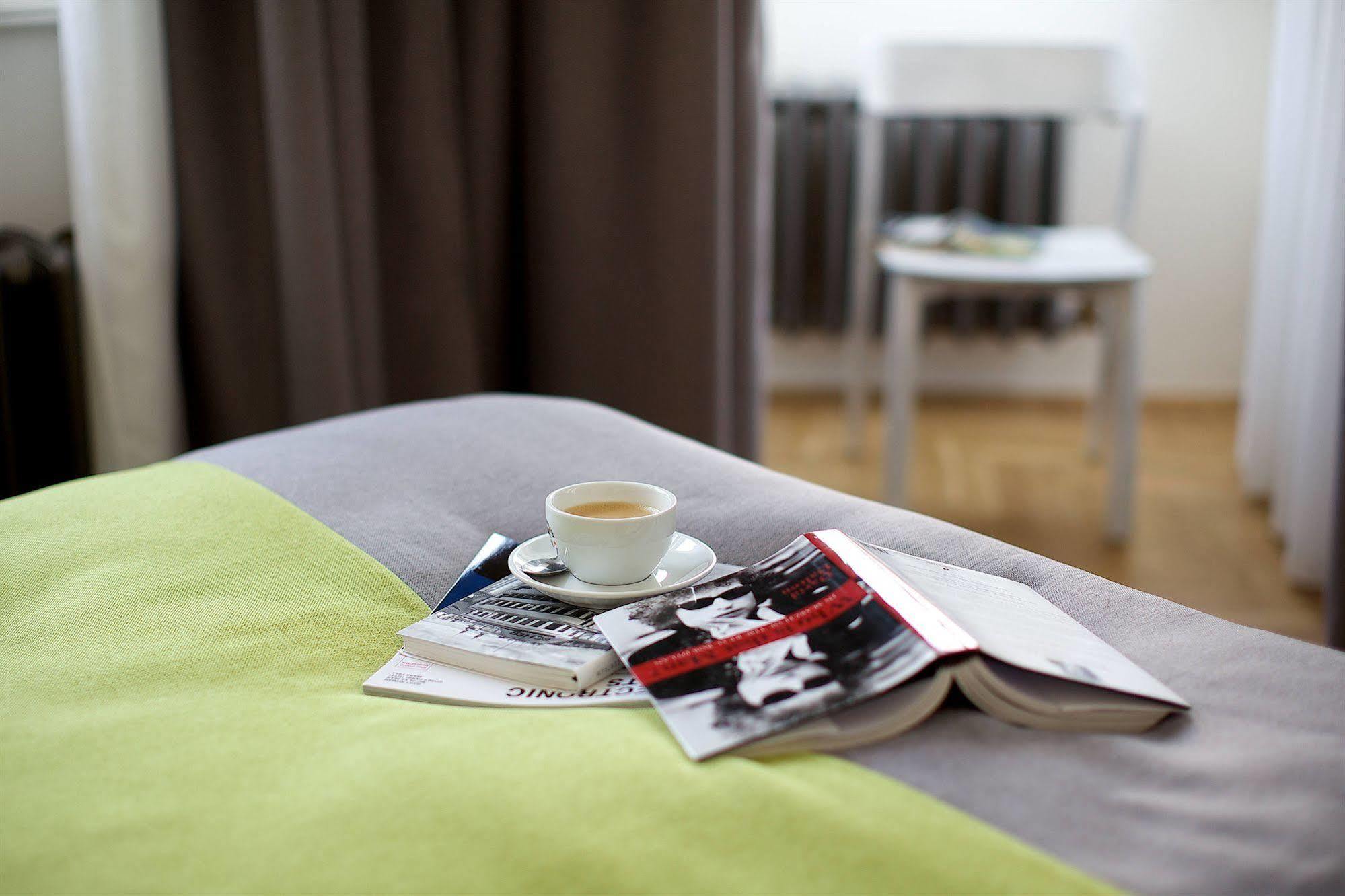 Mooo Downtown Aparthotel Prague Ngoại thất bức ảnh