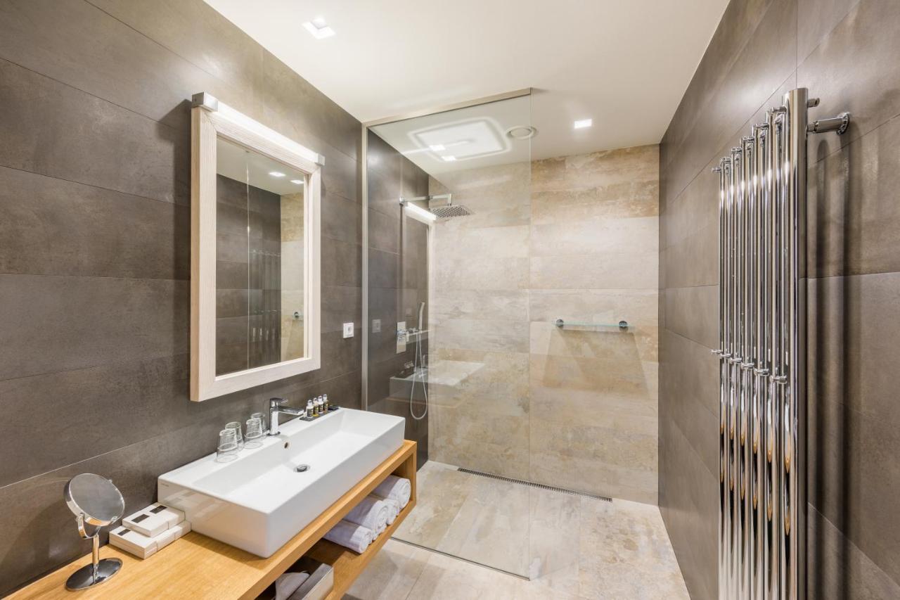 Mooo Downtown Aparthotel Prague Ngoại thất bức ảnh